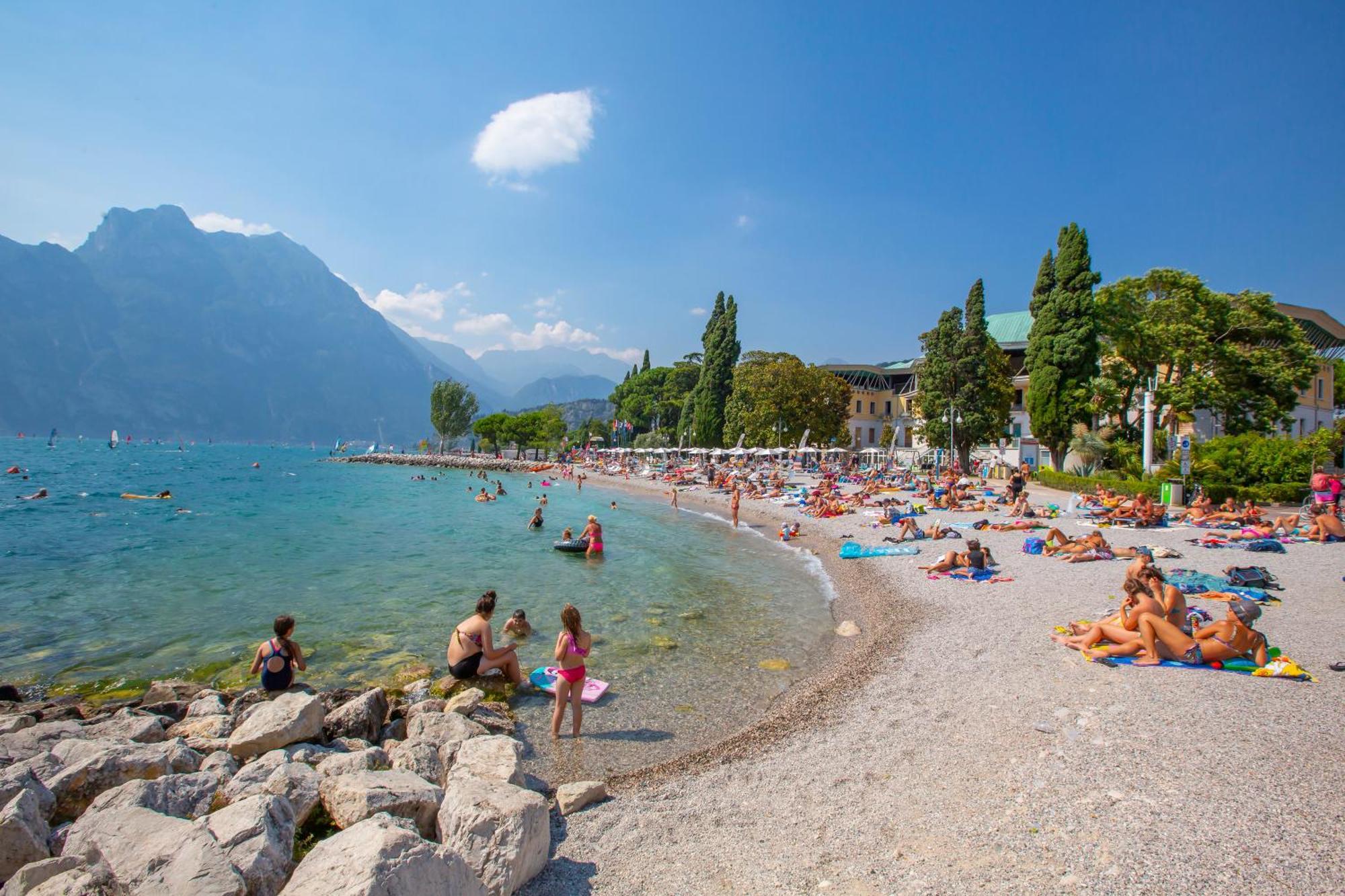 Appartamento Miorelli Torbole Sul Garda Exteriör bild
