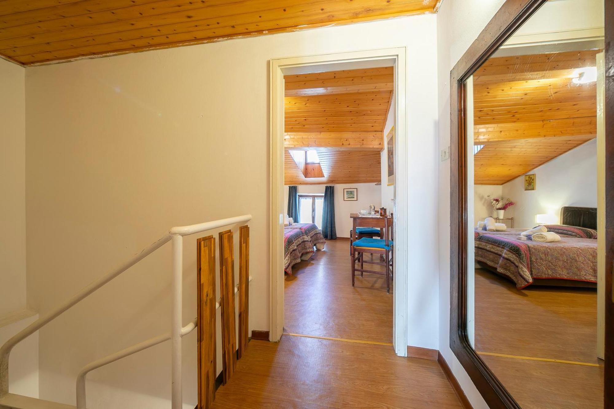 Appartamento Miorelli Torbole Sul Garda Exteriör bild