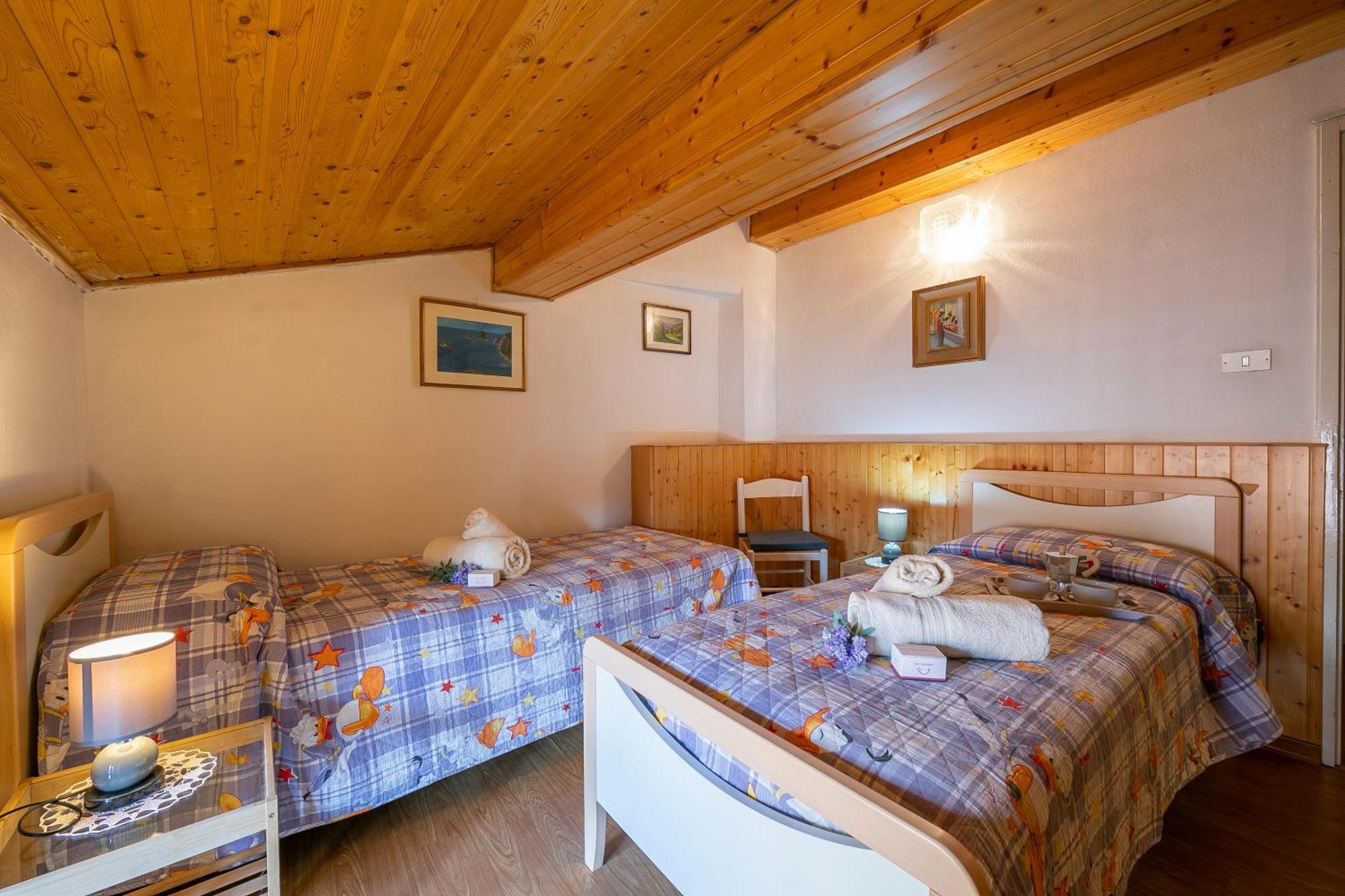 Appartamento Miorelli Torbole Sul Garda Exteriör bild