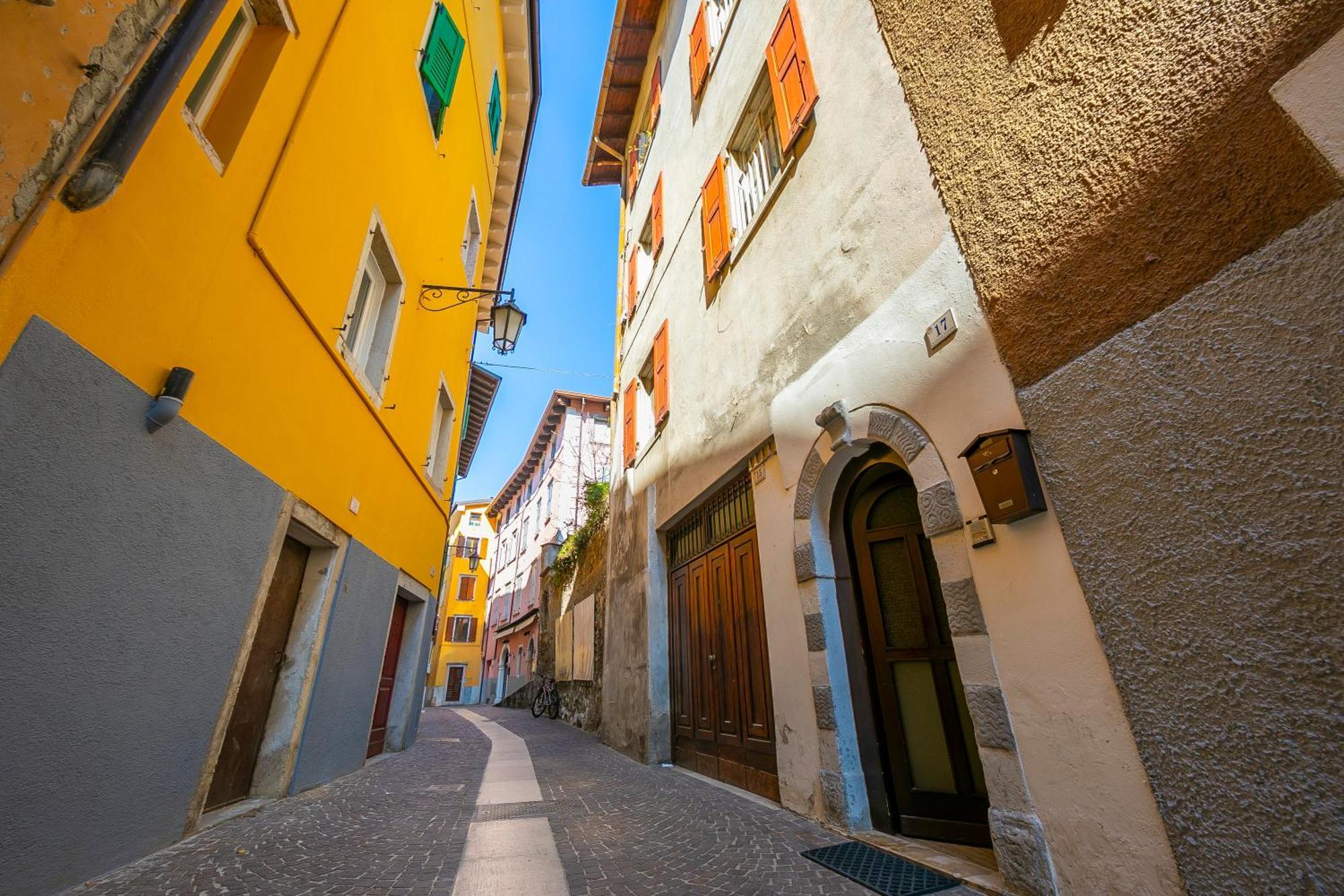 Appartamento Miorelli Torbole Sul Garda Exteriör bild
